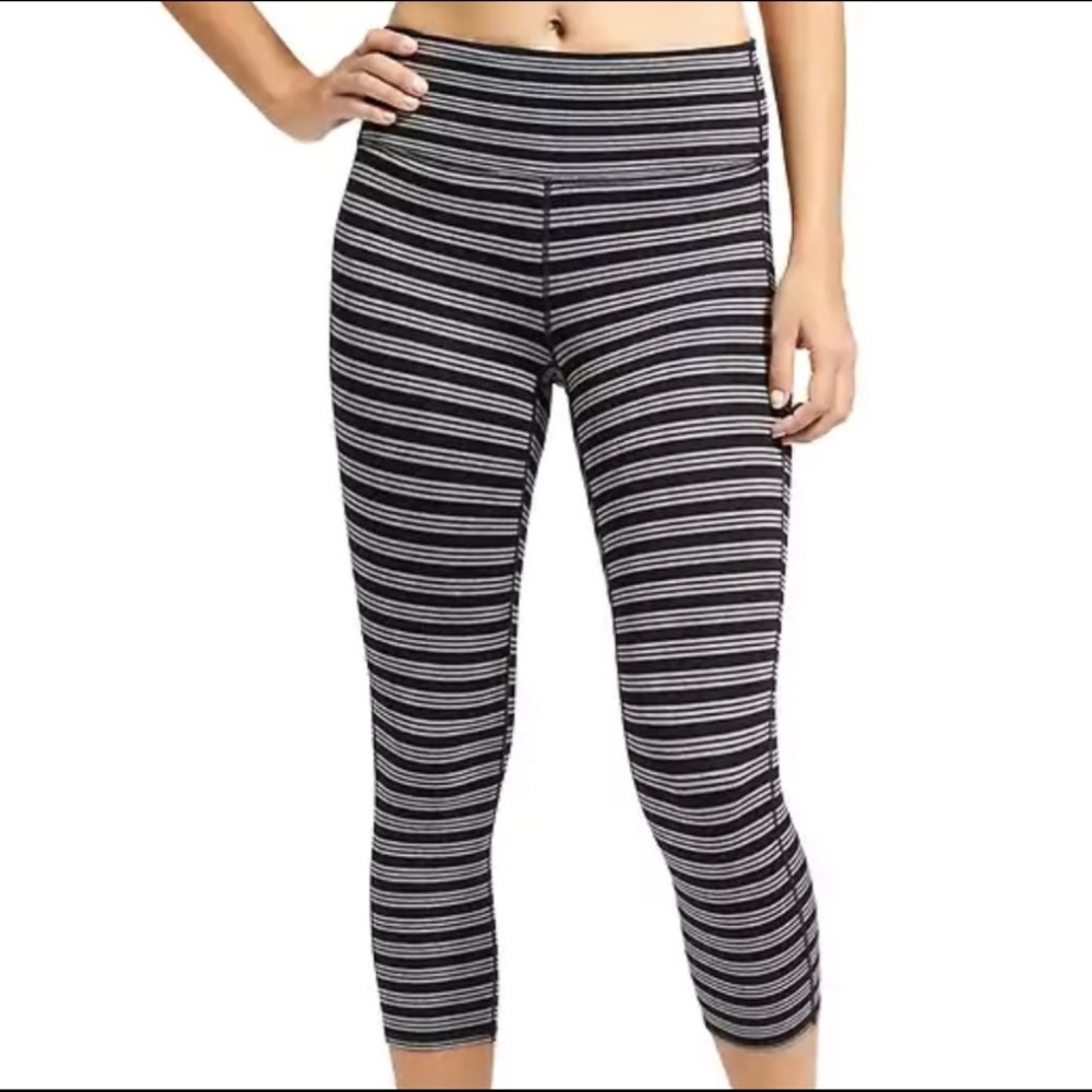 Athleta High Rise Heather Striped Chaturanga Capri